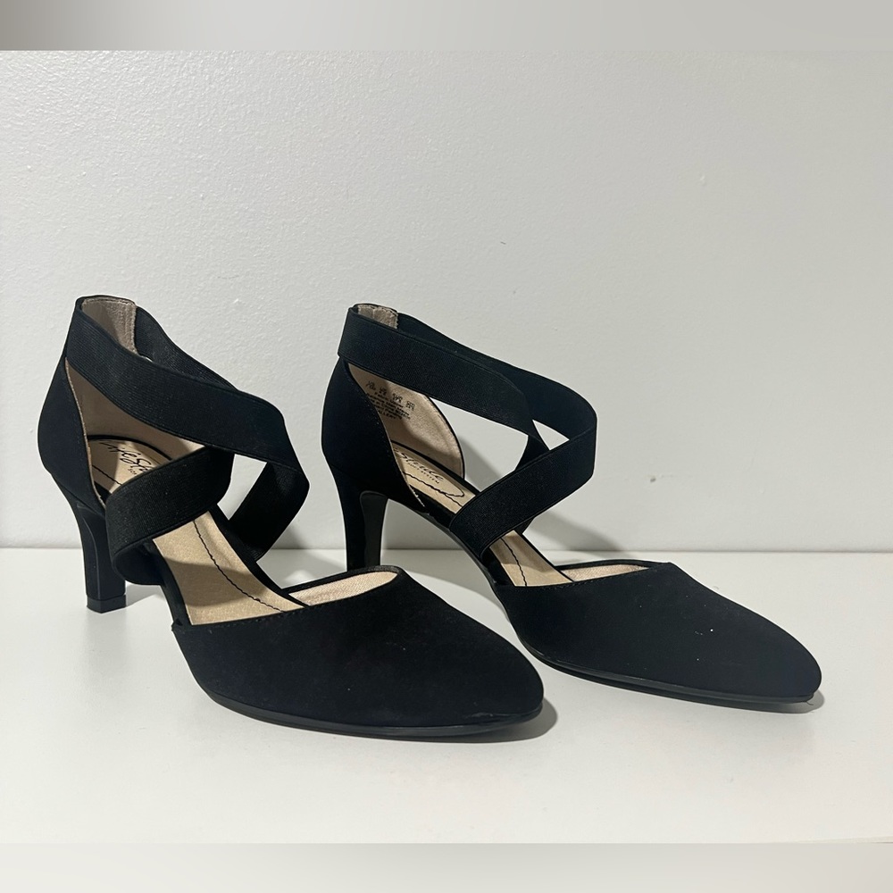 Black Elastic Strapped Heels